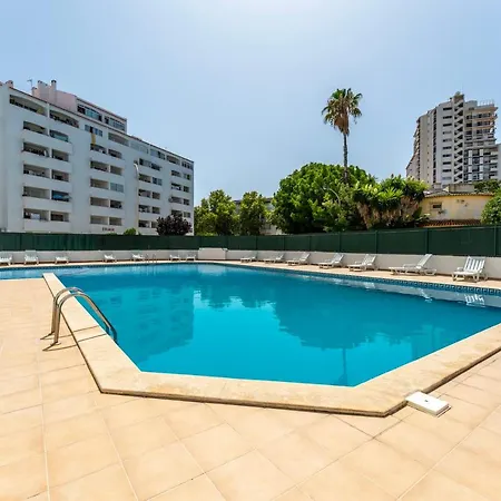 Apartamento Modern 2 Bdr Flat W/balcony And Pool By Lovelystay *